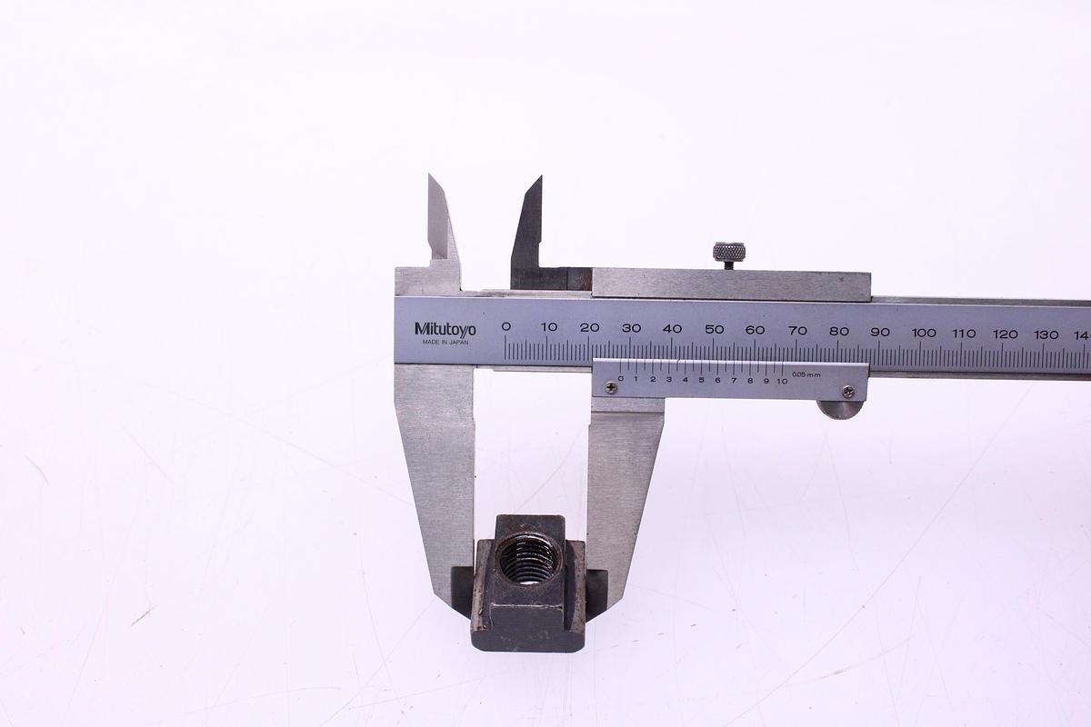 Usado Garras de Sujeción Ranura en T 18mm - 10 Unidades