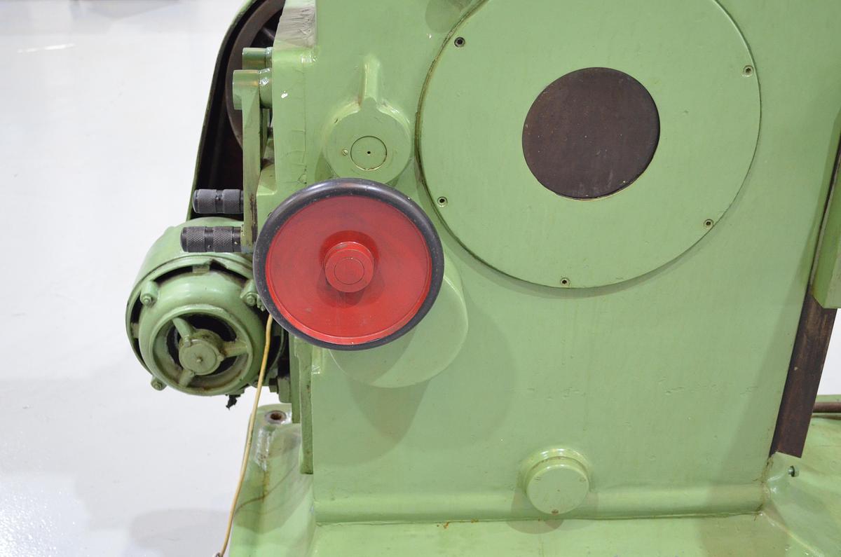 Usado Limadora cepillo CEFE - SACIA L-500