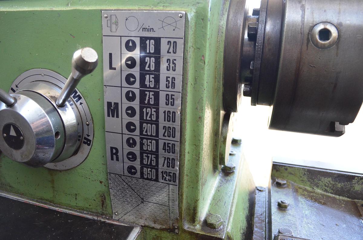 Usado Torno Geminis GE 650 2.000mm e.p