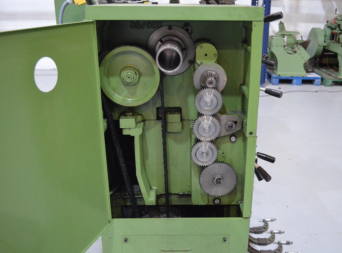 Usado Torno Pinacho S 90-260 1.150mm e.p