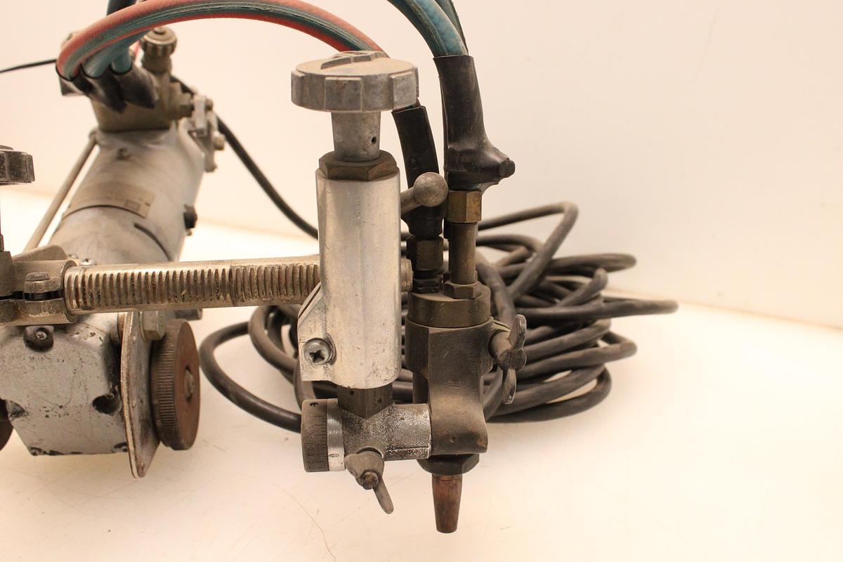 Usado Tanaka / Tractora motorizada SAF para soplete