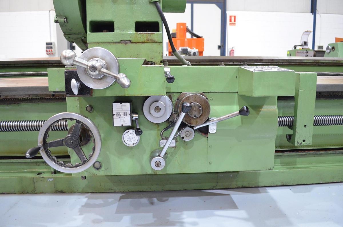 Usado Torno ECHEA D500 6000mm e.p