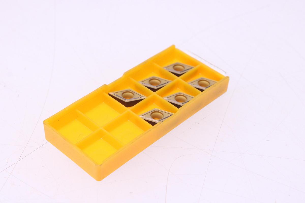 Usado Plaquitas de Widia Mitsubishi DCMT11T304