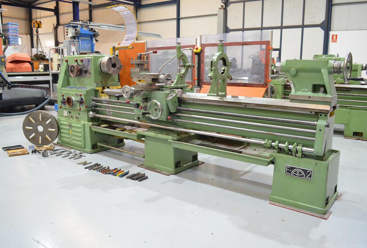 Usado Torno AP E-2 de 2.200mm e.p. con CE