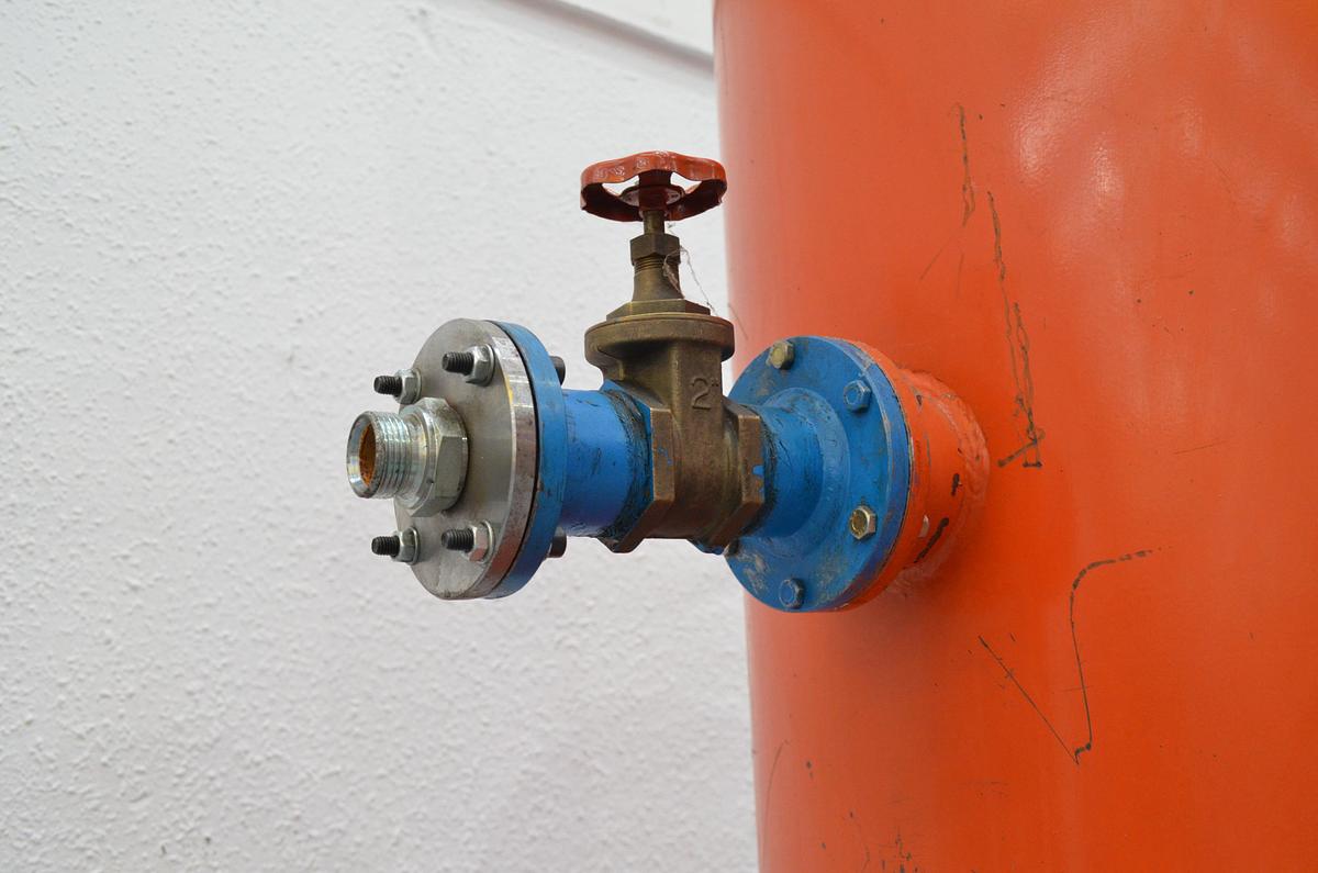 Usado Calderin Josval 1000 LTRS. - 10Bar