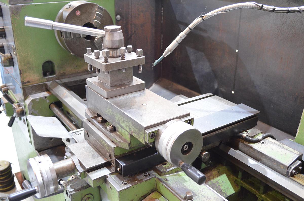 Usado Torno Pinacho S 90-260 1.150mm e.p