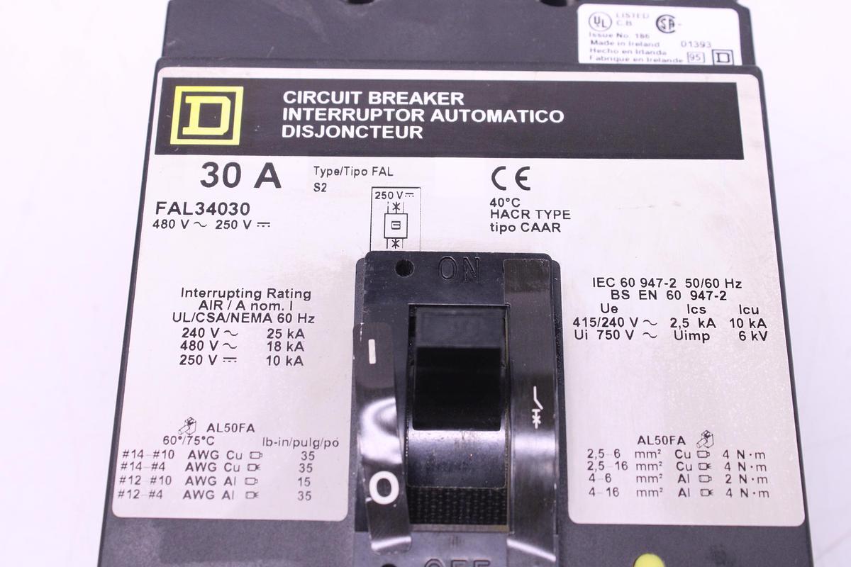Usado Disyuntor SQUARE D FAL34030