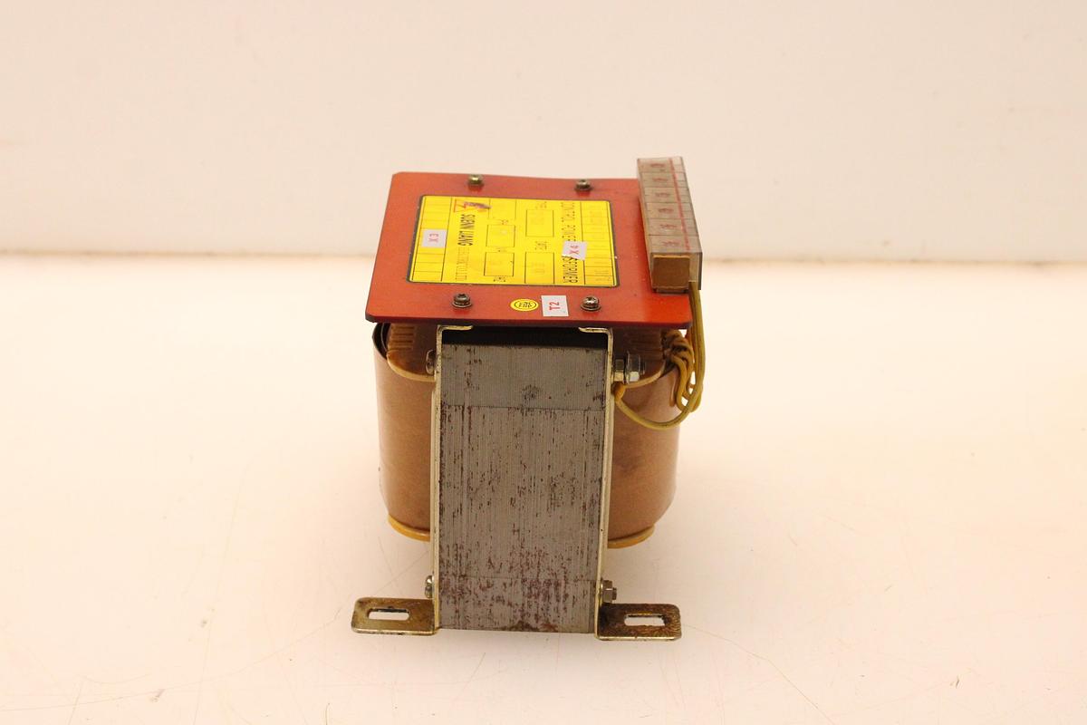 Usado Transformador SUENN LIANG SP-TBSK 1140 VA