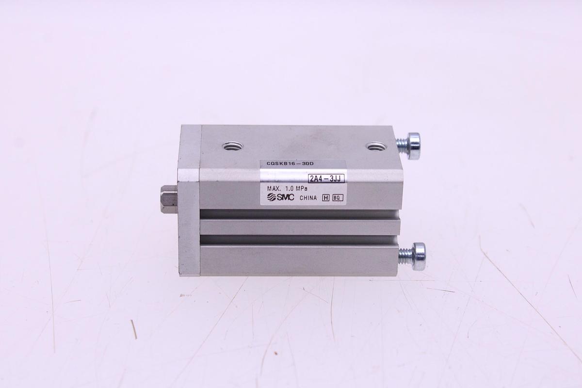 Usado Cilindro Neumatico SMC CQSKB16-30D