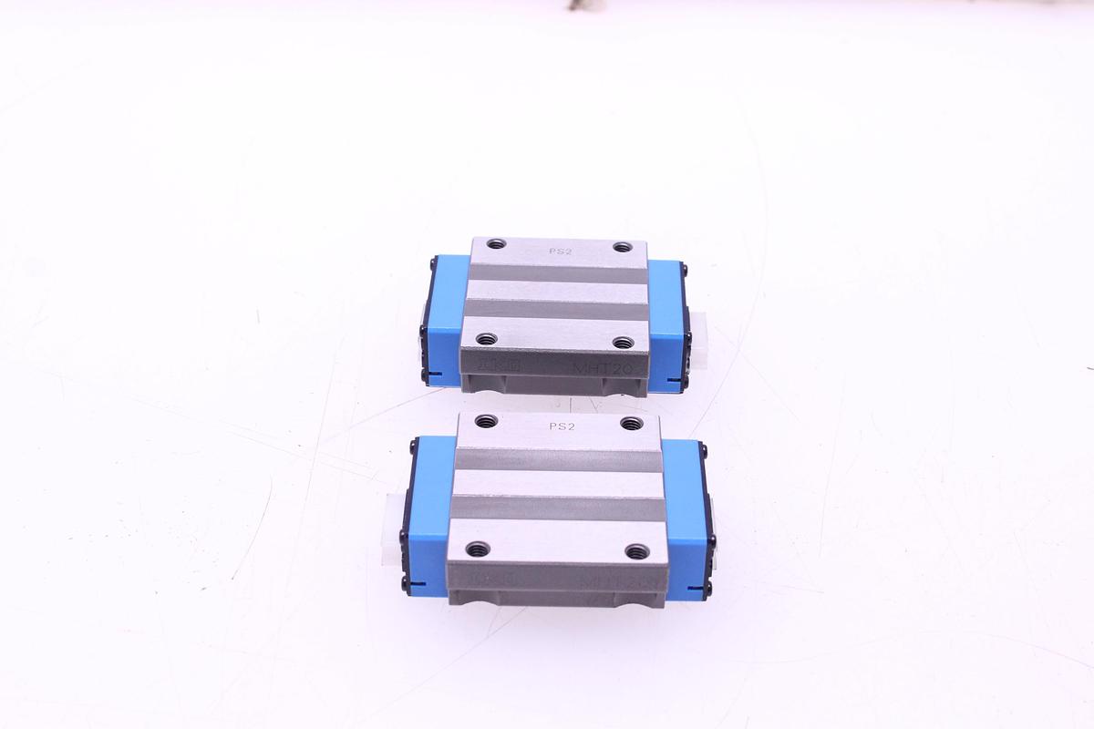 Usado Patines Lineales IKO MHT20C1HS2 - 2 Unidades