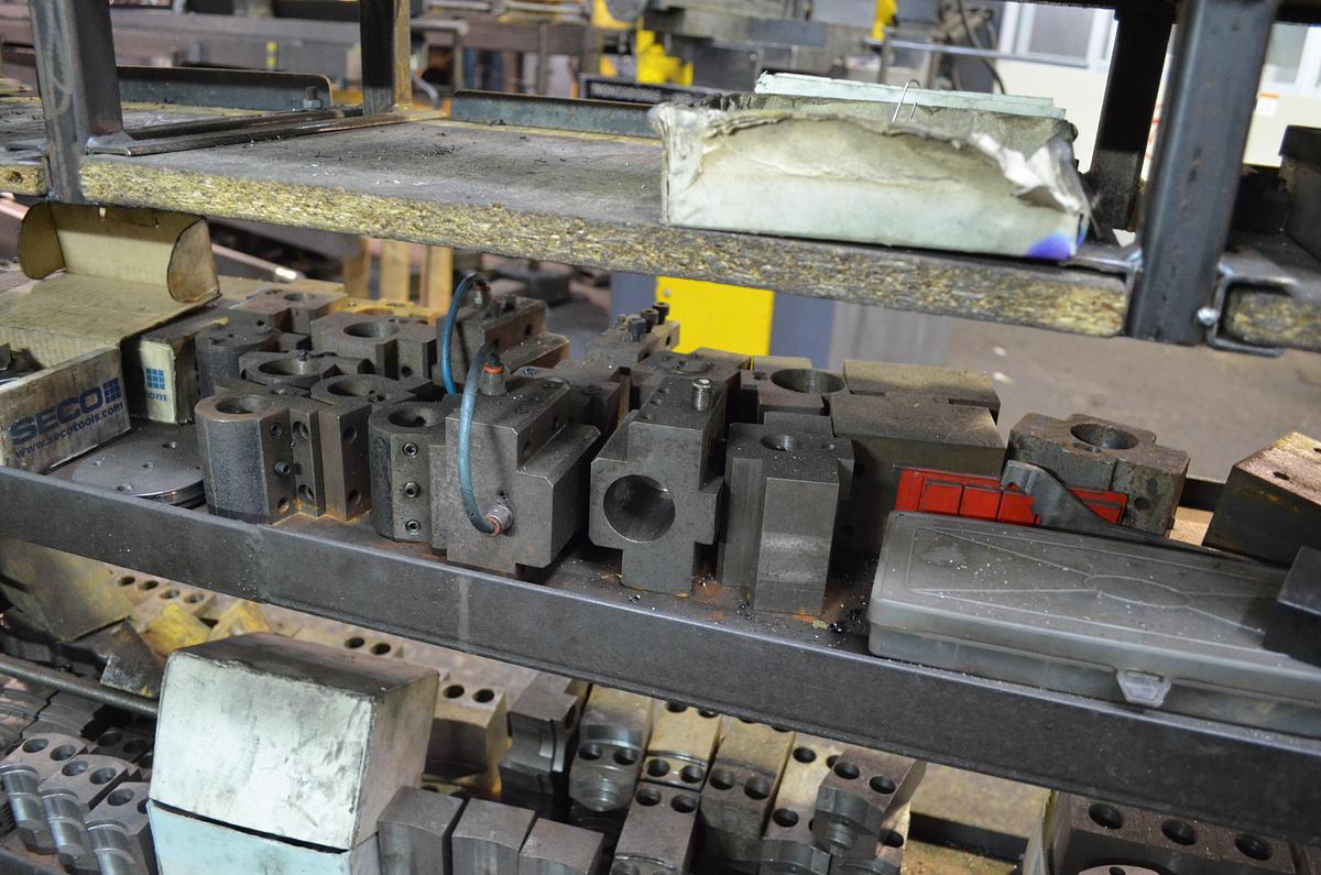 Usado Torno Travis TR-2 2006 cnc FAGOR 8055 T