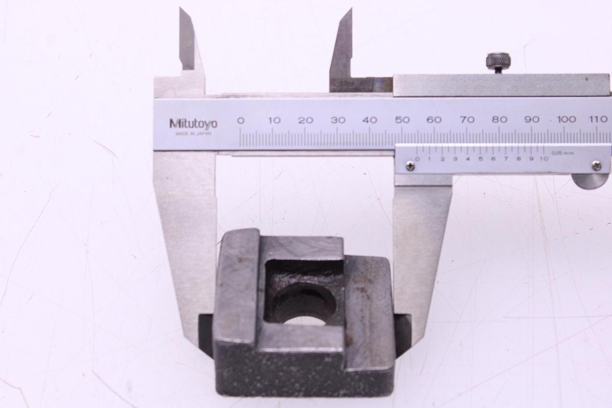 Usado Garras de Sujeción Ranura en T 18mm - 2 Unidades