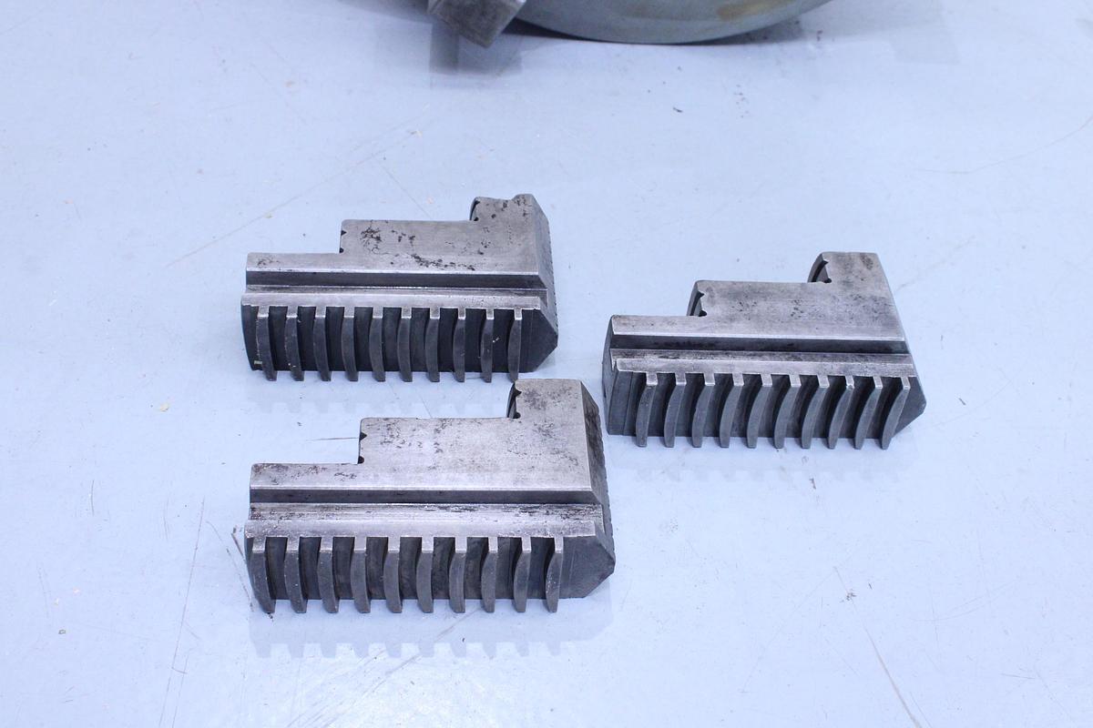 Usado Plato 3 Garras para torno 400 mm + Juego de 3 Garras