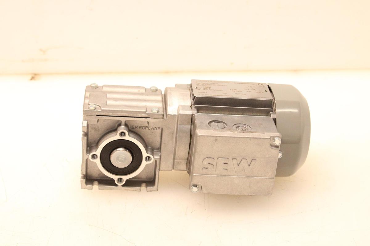 Usado Servomotor SEW-EURODRIVE WA10DT56M4