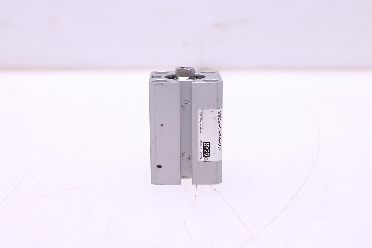 Usado Cilindro Neumático CKD SSD2-L-16-20 - 3 Unidades