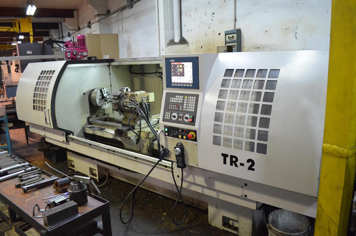 Usado Torno Travis TR-2 2006 cnc FAGOR 8055 T