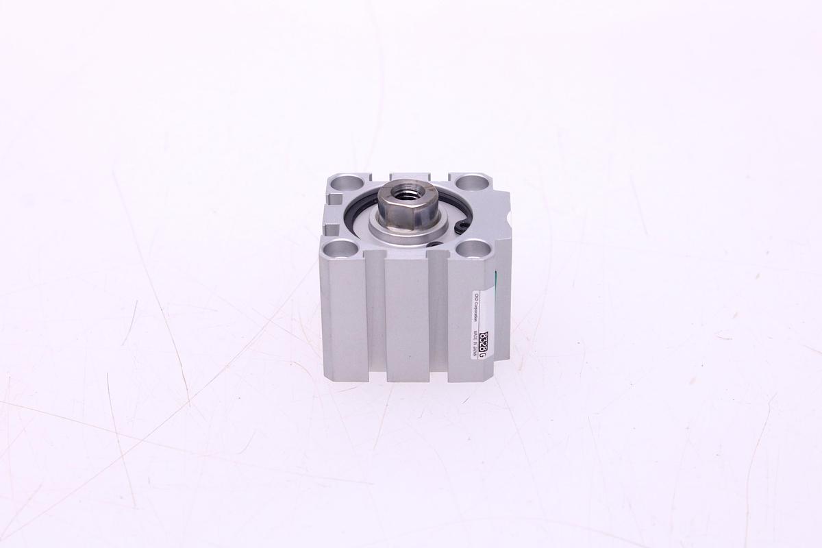 Usado Cilindro Neumático CKD SSD-L-32GN-5 - 2 Unidades