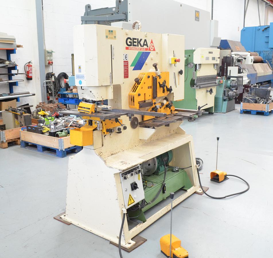 Usado Punzonadora Hidráulica Geka 80 S