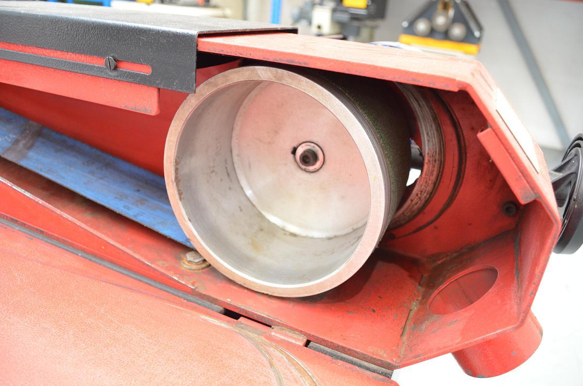 Usado Entalladora tubos SPADI TN220