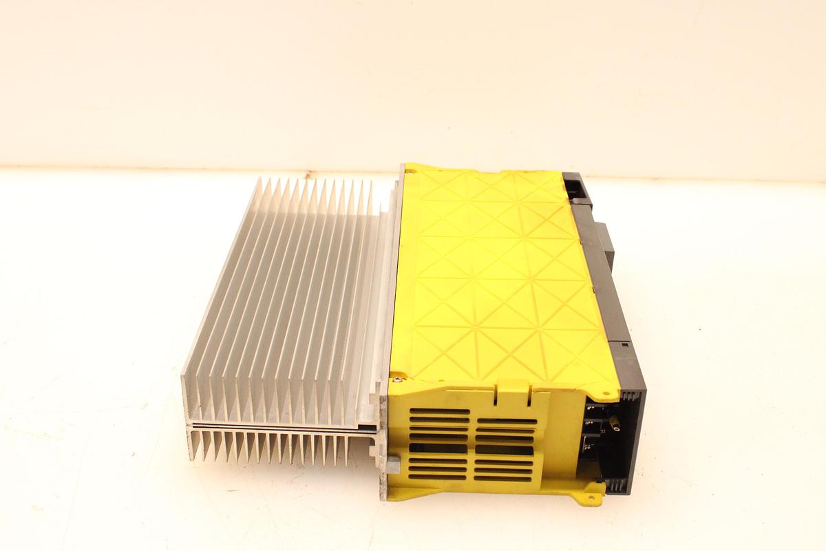 Usado Modulo Servoamplificador FANUC A06B-6079-H208
