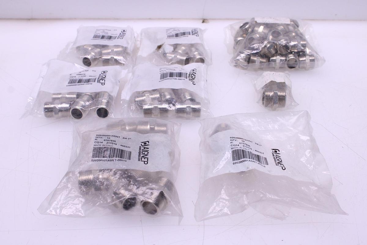 Usado Lote Racores AIGNEP Macho Conico 3/4" y 1" - 87 Unidades