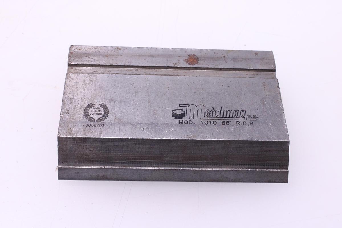 Usado Lote Punzones para Plegadora - 6 Tramos