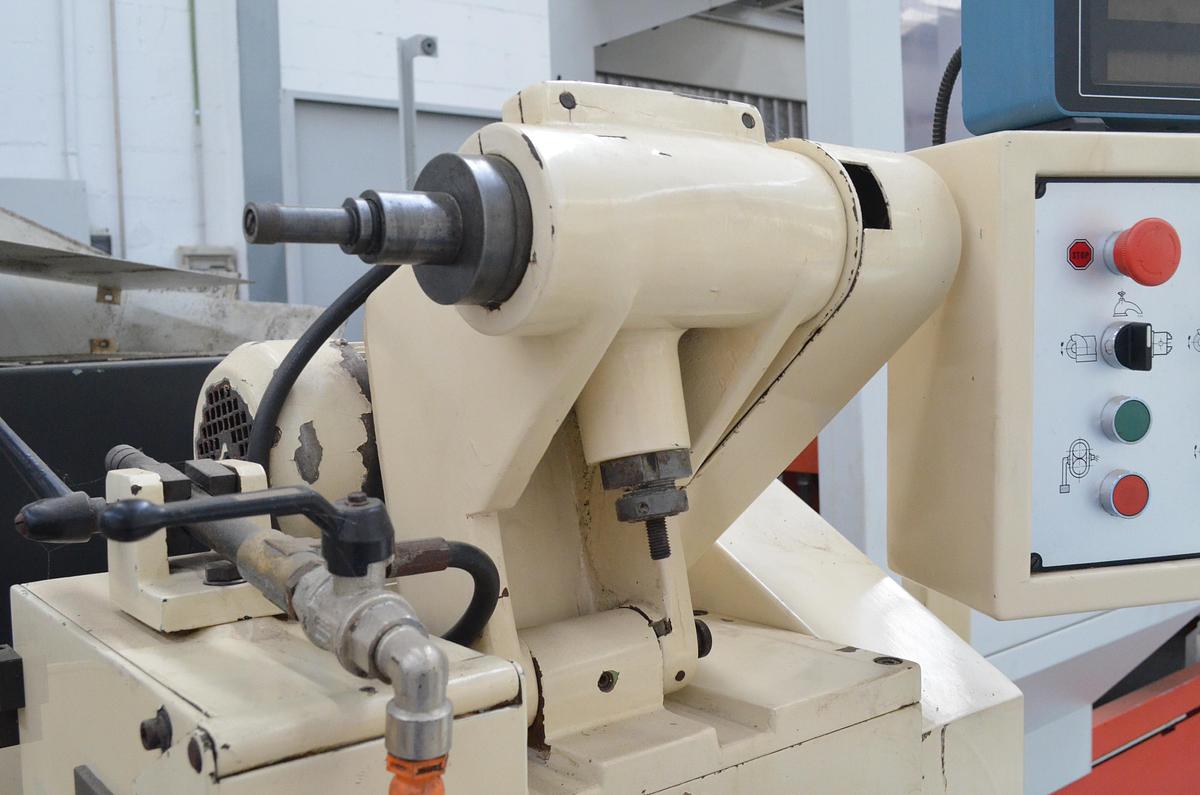 Usado Rectificadora cilindrica GER RHL-450
