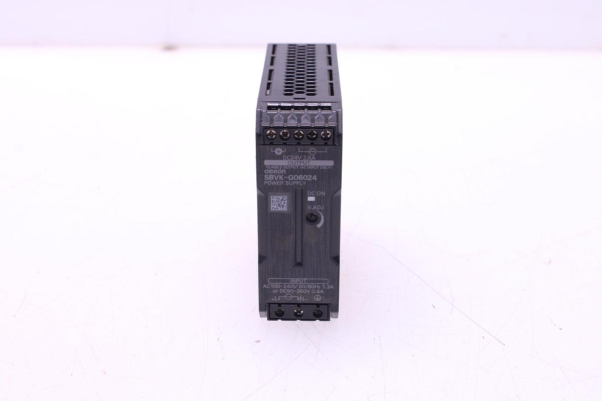 Usado Modulo Fuente de Alimentación OMRON S8VK-G06024