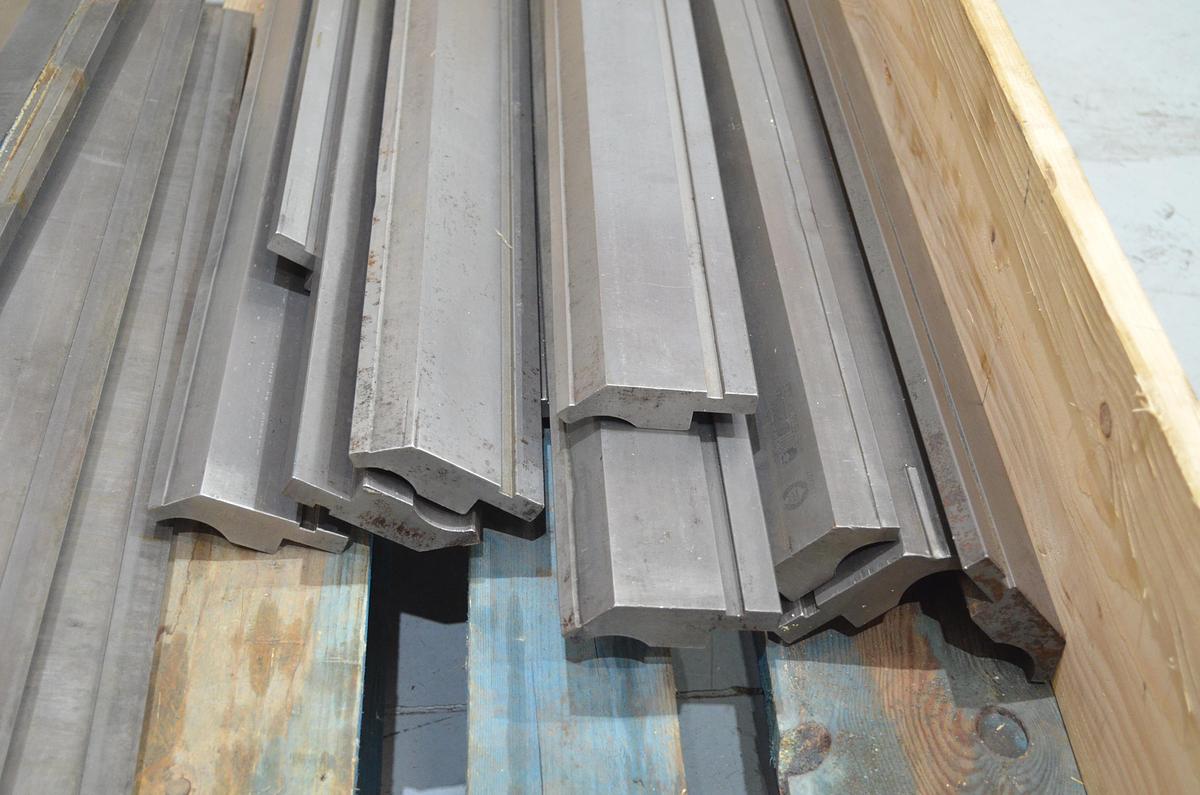 Usado Plegadora hidráulica Hidrogarne AP 4100x120tn