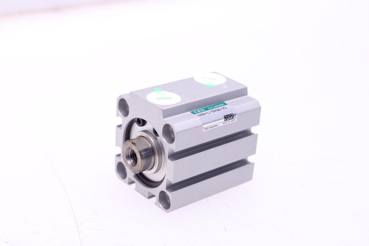 Usado Cilindro Compacto CKD SSD-L-32GN-20