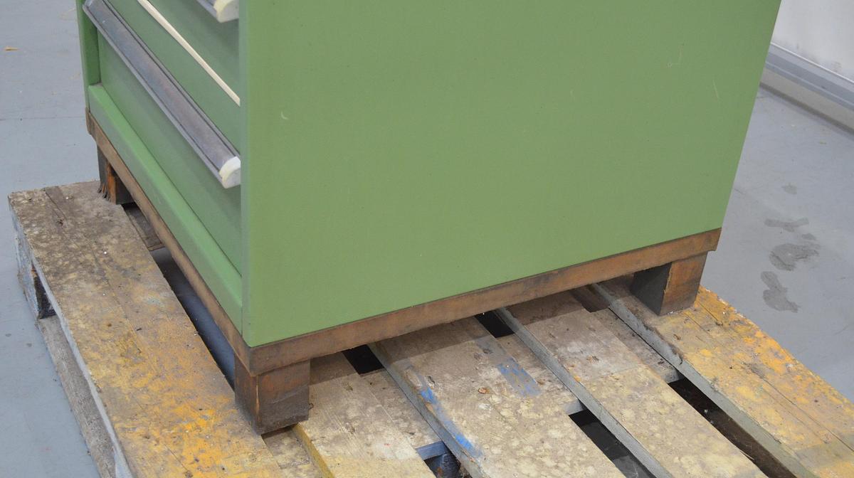 Usado Armario metalico con cajones UNCETA 600x620x960(h)mm