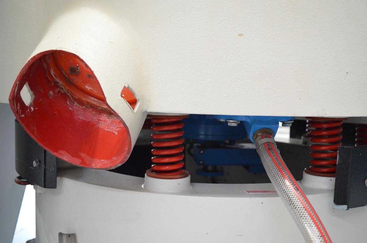 Usado Bombo vibradores ERBA EVK-350 y EVP-A 350