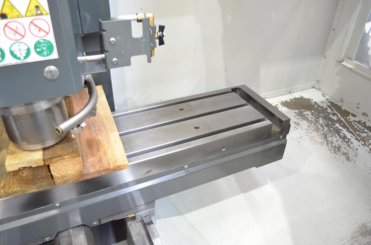 Usado Centro mecanizado Haas TM-2P año 2020