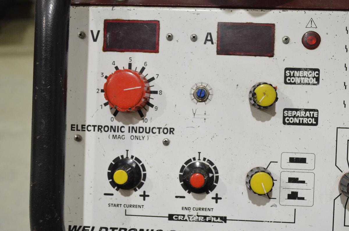 Usado Maquina soldar pulsada Weldtronic Synertech 6000