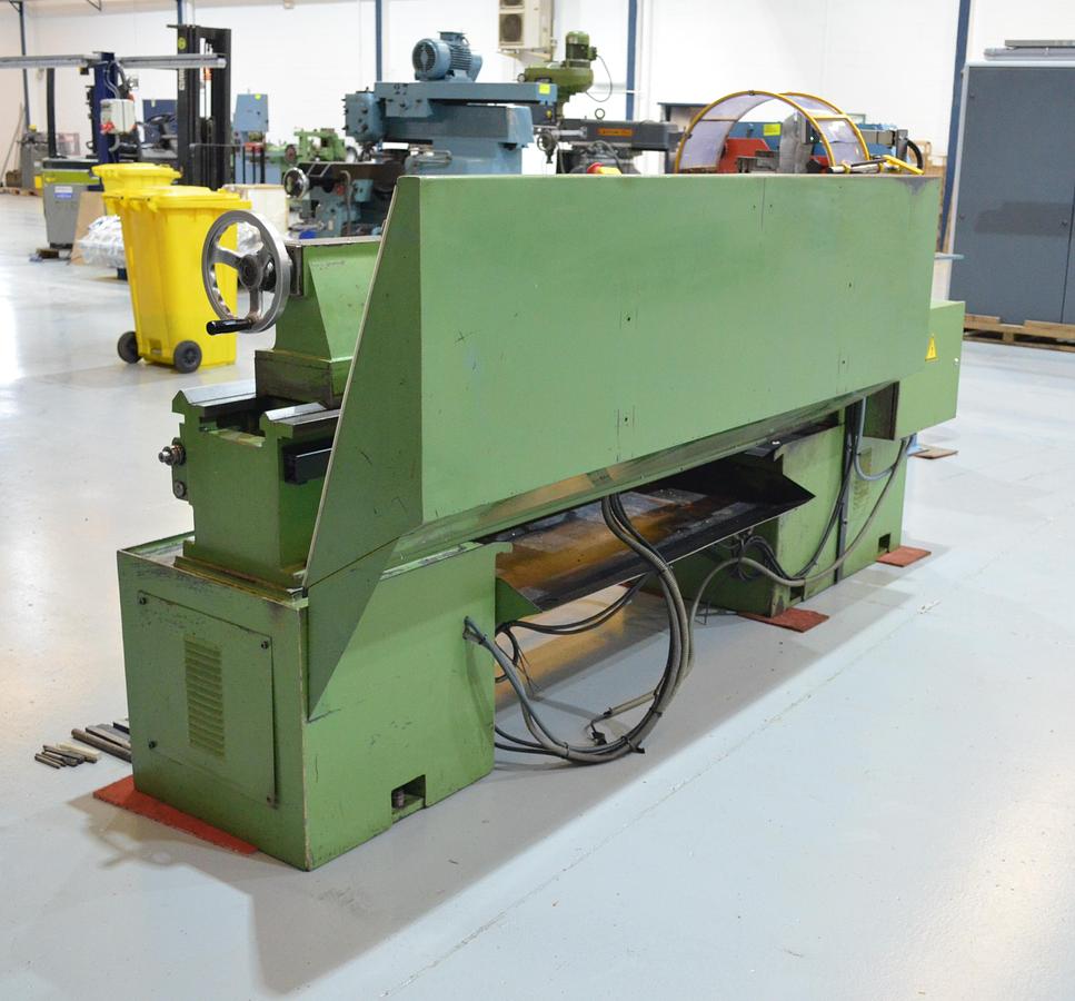 Usado Torno Pinacho S 90-260 1.150mm e.p