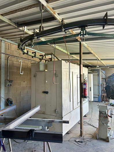Usado Línea pintura en polvo con cabina y horno secado