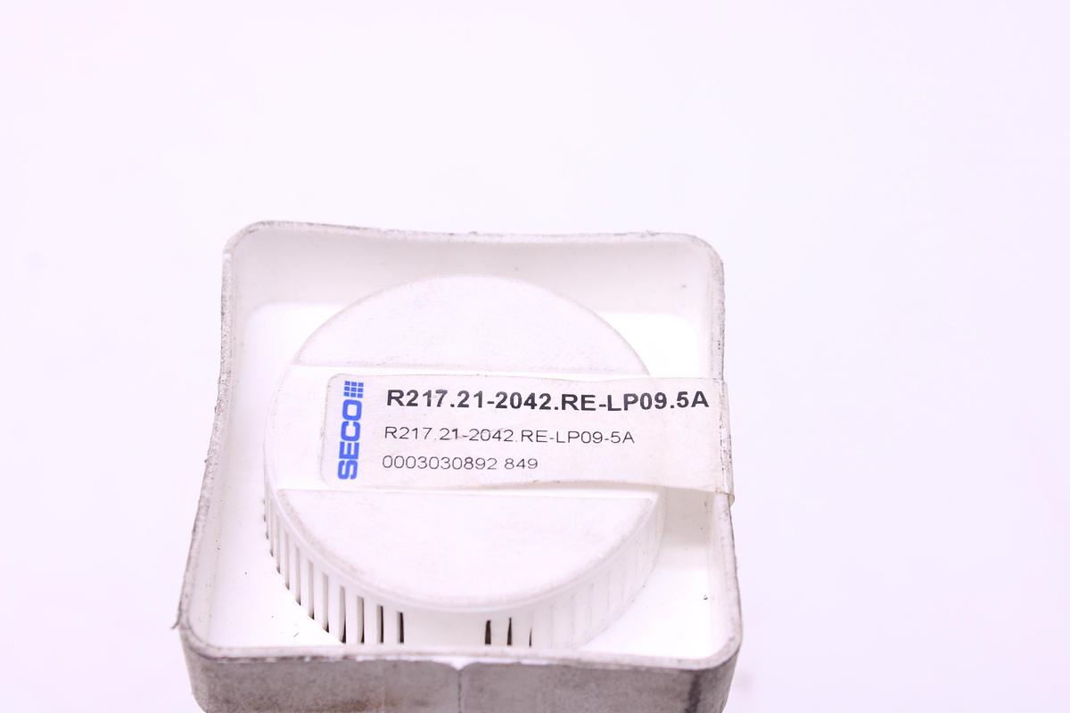Usado Fresa SECO R217.21-2042.RE-LP09.5A + Widias LPKT09T420TR
