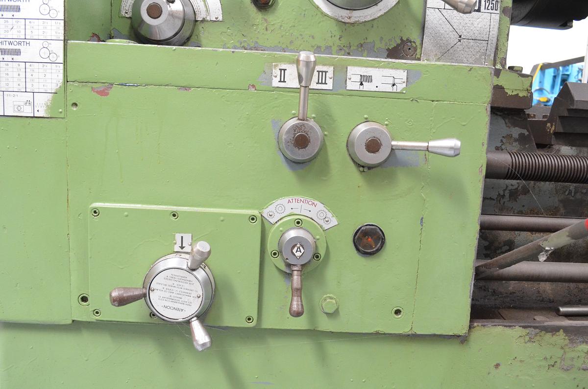 Usado Torno Geminis GE 650 2.000mm visualizador FAGOR