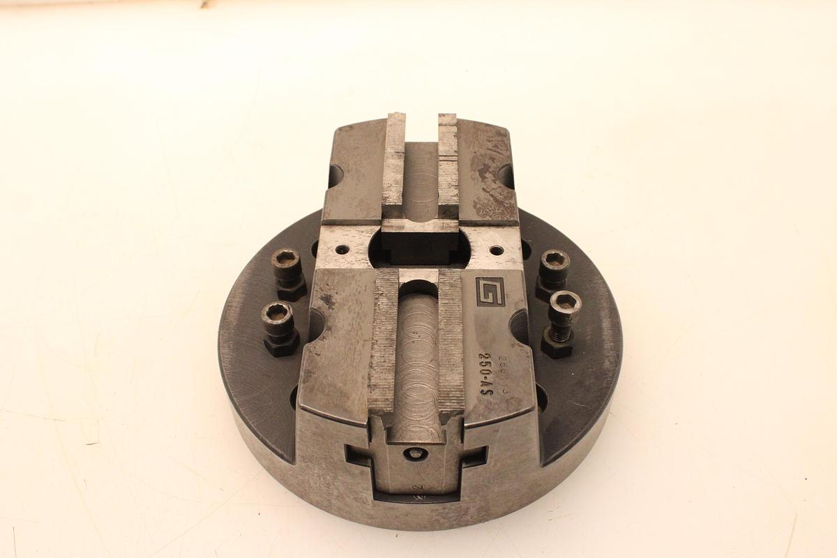 Usado Plato 2 Garras Galvez 250 AS para Torno