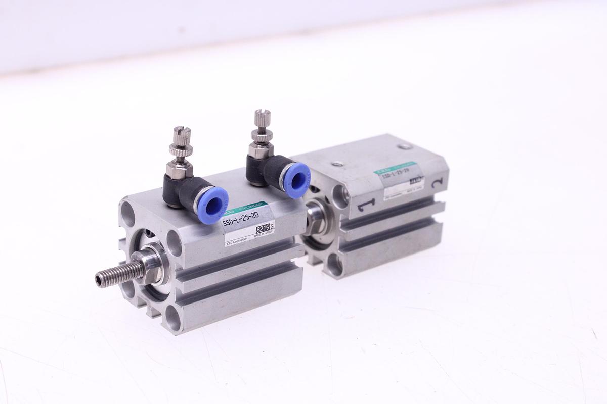 Usado Cilindro Neumático CKD SSD-L-25-20