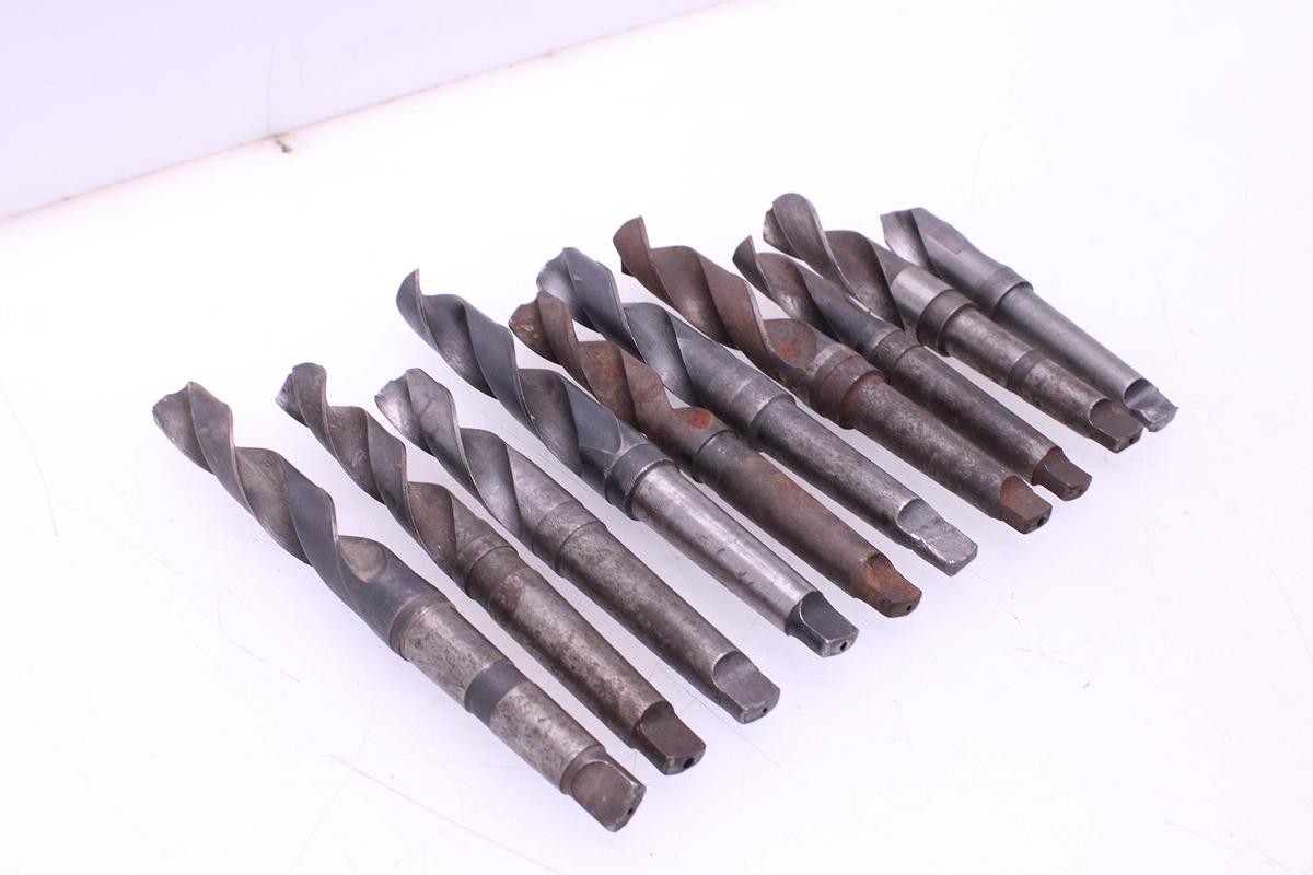 Usado Lote Brocas Mango Cónico 25 a 32mm MT3 - 10 Unidades