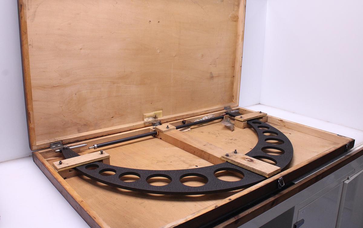 Usado Micrometro Exterior 800-900 mm 0,01mm