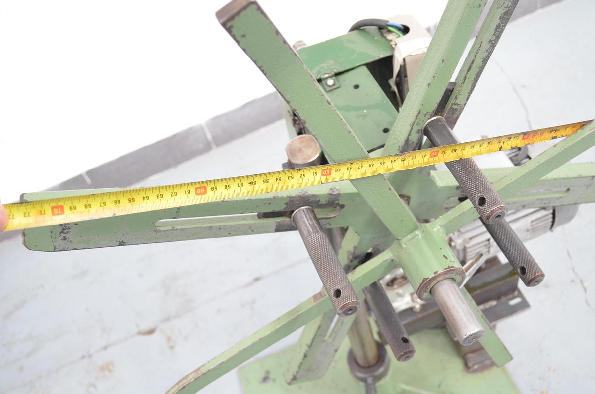 Usado Devanadora motorizada con motorreductor SISMEC