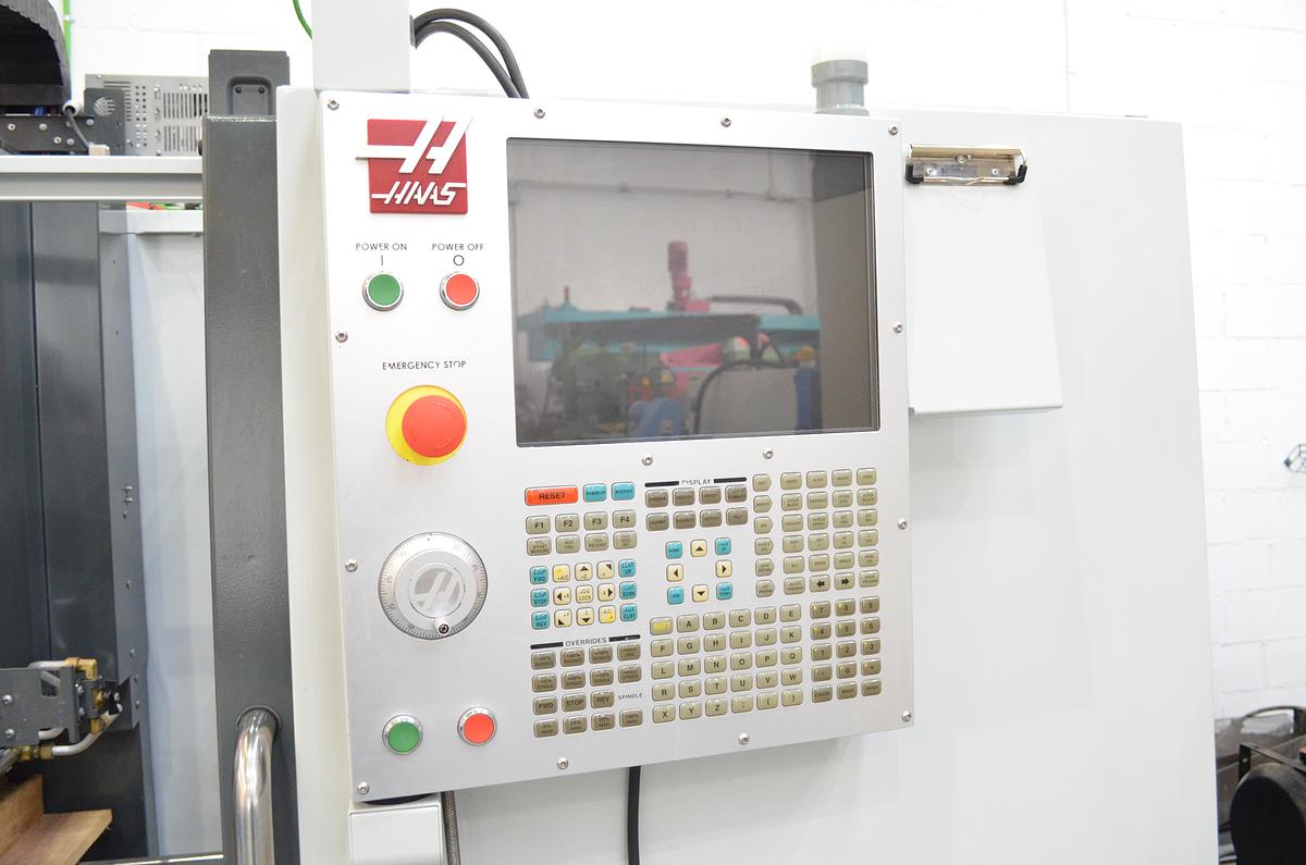 Usado Centro mecanizado Haas TM-2P año 2020