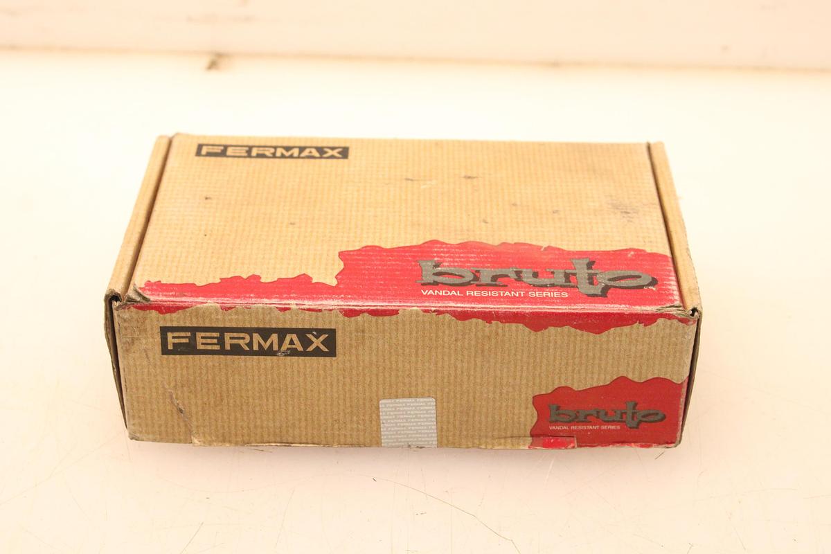 Usado Portero FERMAX Bruto 2M AP 101