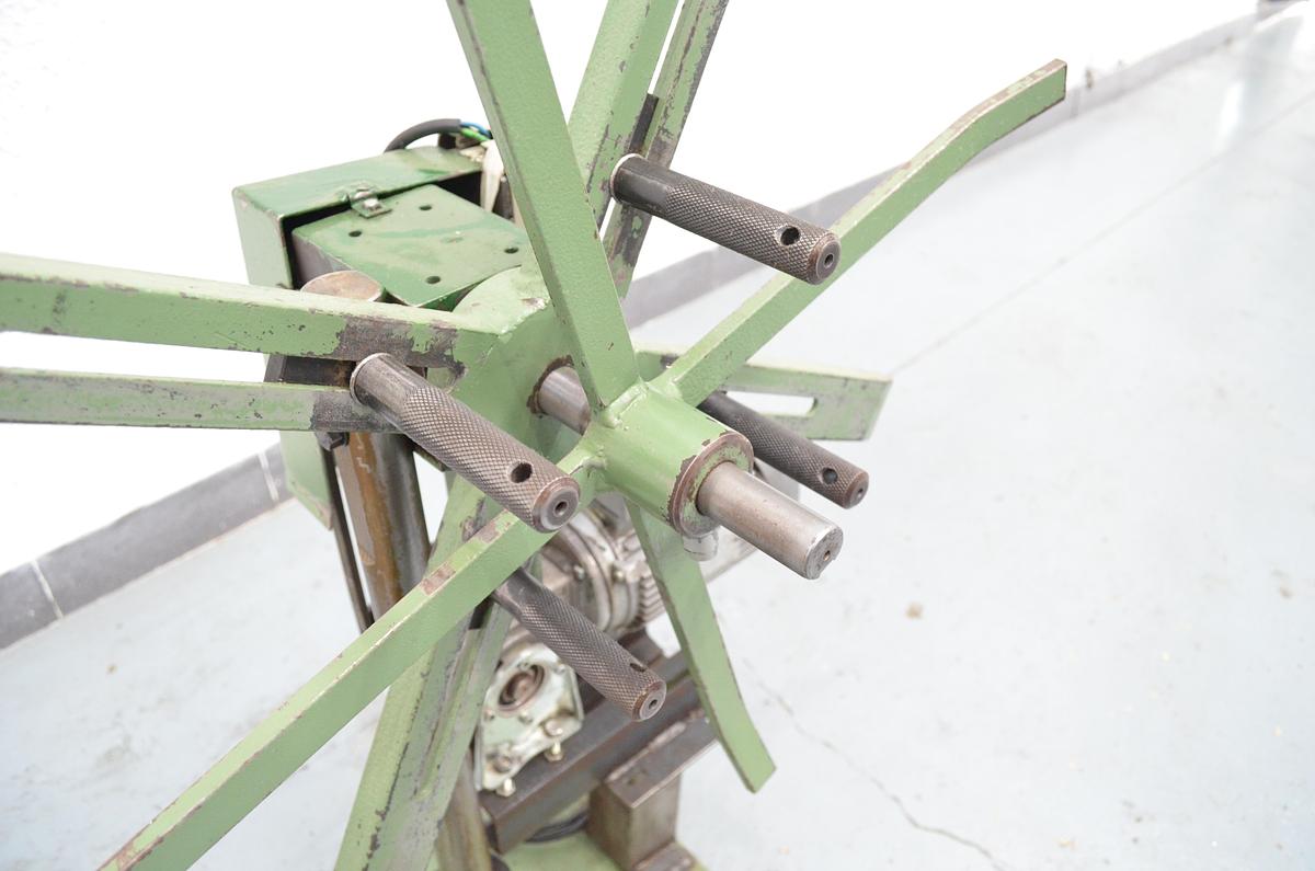 Usado Devanadora motorizada con motorreductor SISMEC