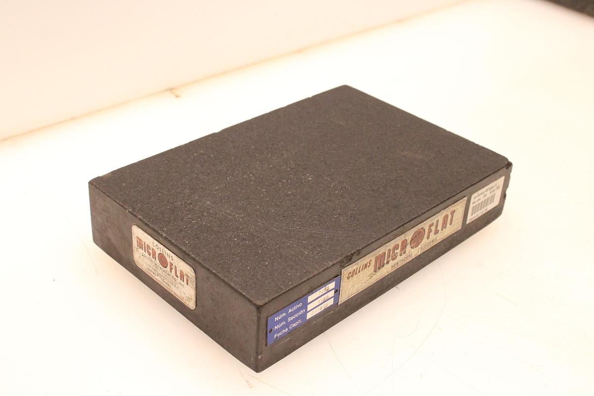 Usado Mesa de Granito Negro Collins Microflat Nº Serie 70330