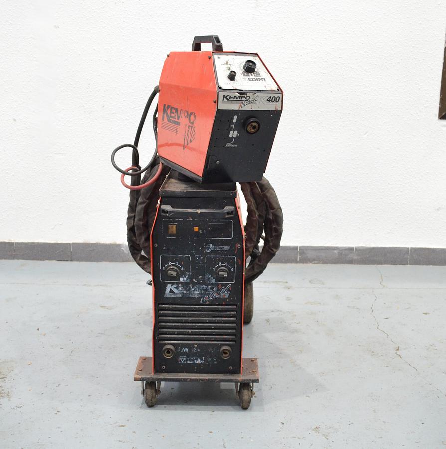 Usado Maquina soldar hilo Kemppi Kempoweld 3200 con devanadera