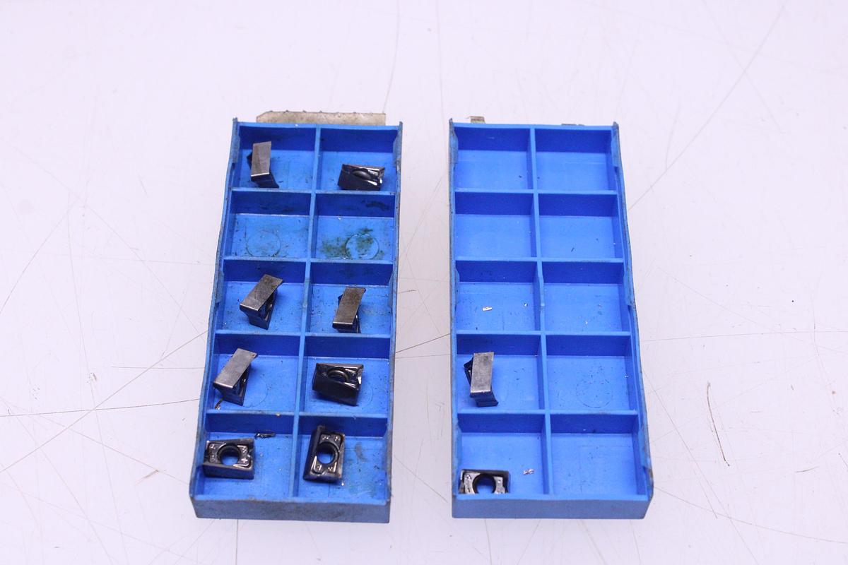 Usado Fresa Con Cono ISO 40 + Plaquitas de Widia LNMX / LNEX100605