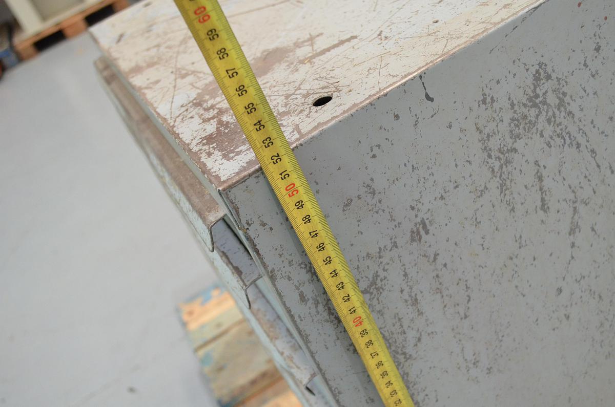 Usado Cajonera metálica 4 cajones 560x670x520(h)mm